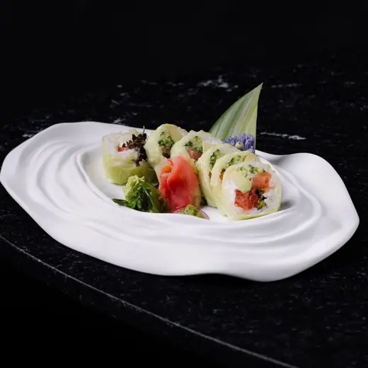 Philadelphia Salmon Futomaki